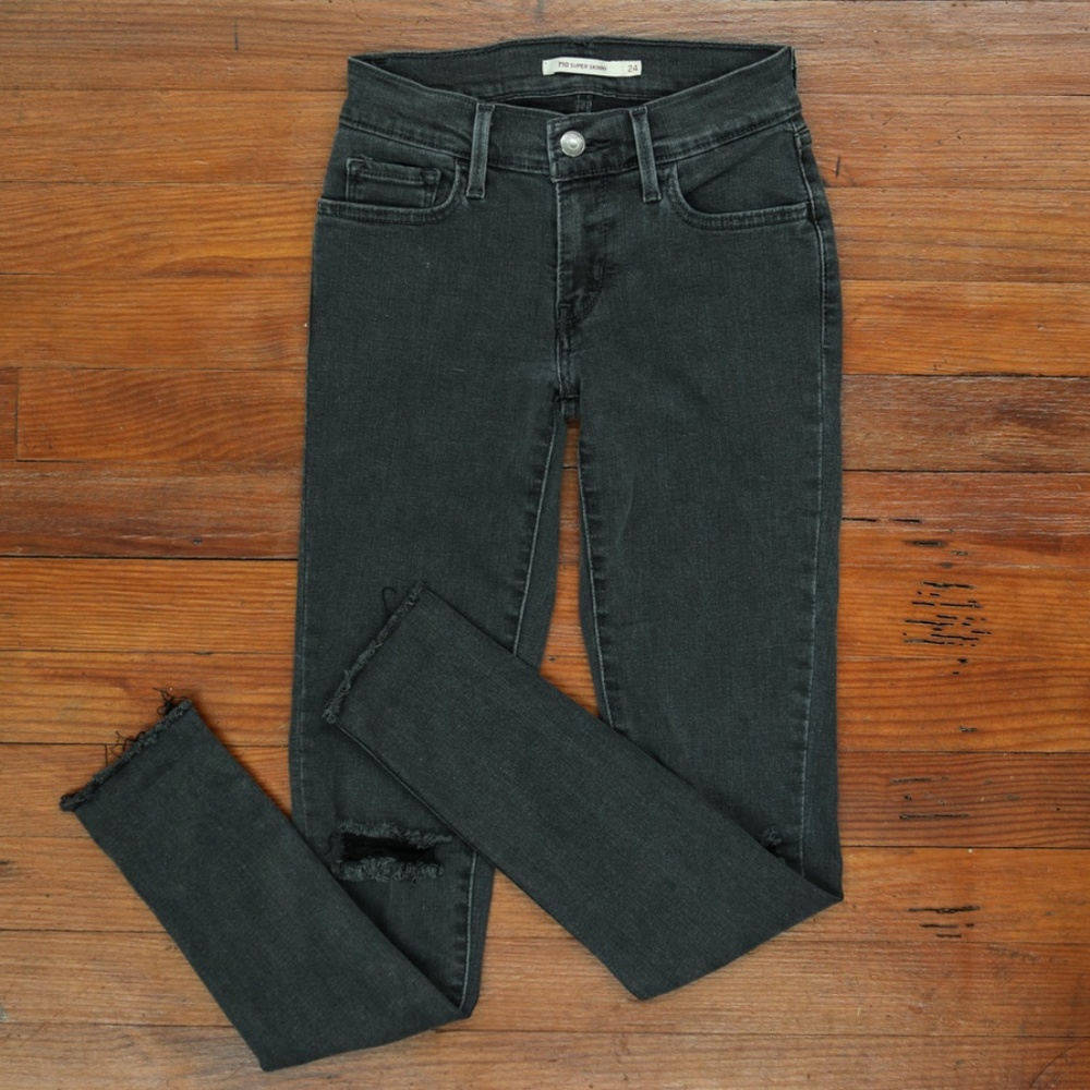 Levi's 710 black skinny jeans in women's